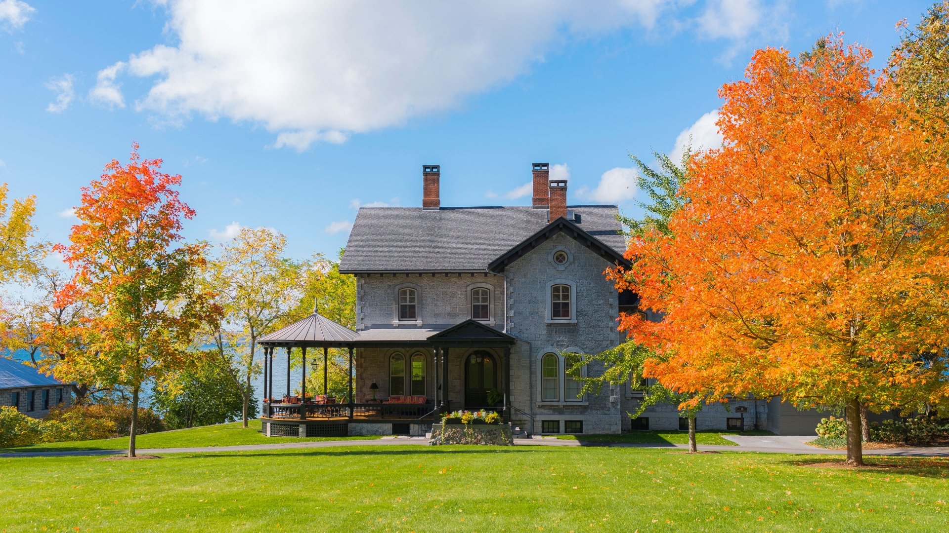 E.B Morgan house surrounded by greenery.